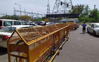 Noida-Delhi border to remain sealed, essential services allowed